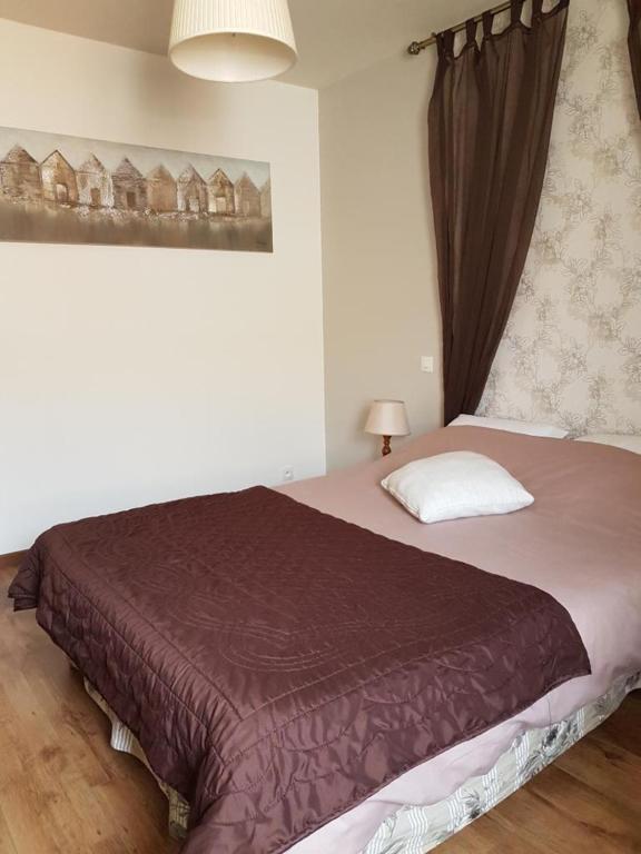 Bed and Breakfast Le Domaine De Bellevue Tanzac Exterior foto
