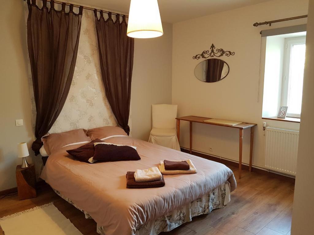 Bed and Breakfast Le Domaine De Bellevue Tanzac Exterior foto