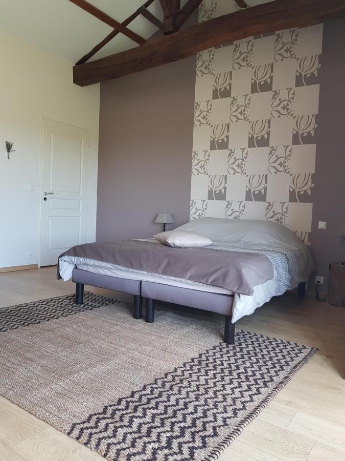Bed and Breakfast Le Domaine De Bellevue Tanzac Exterior foto
